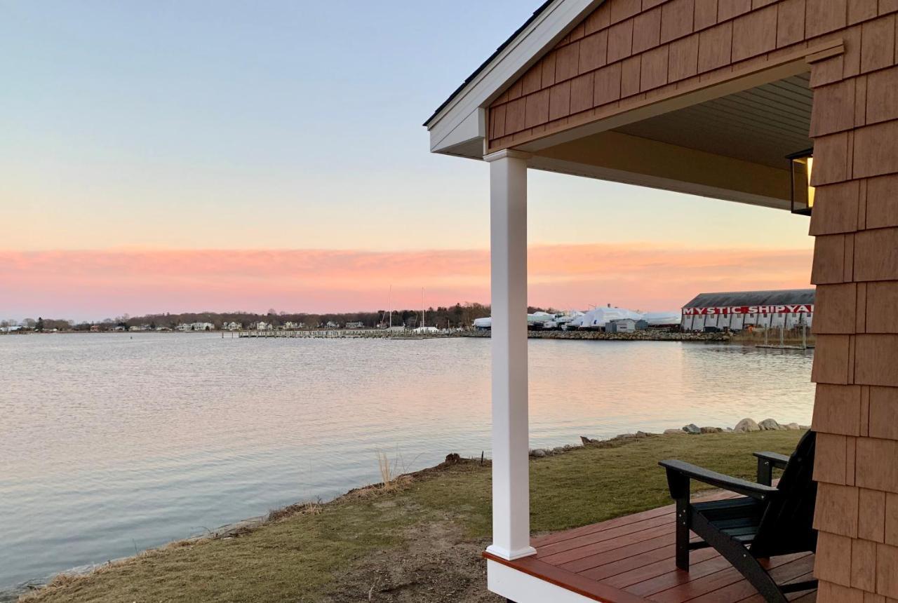 Harbor View Landing Hotell Mystic Exteriör bild